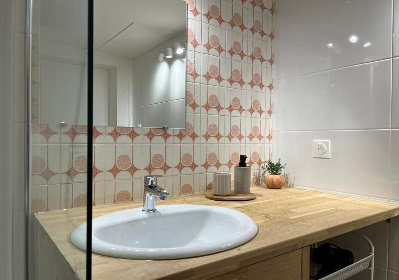 L Alsace Lorraine - A 5Min Place Du Capitole -Free Checkin -Wifi Apartment Toulouse Room photo